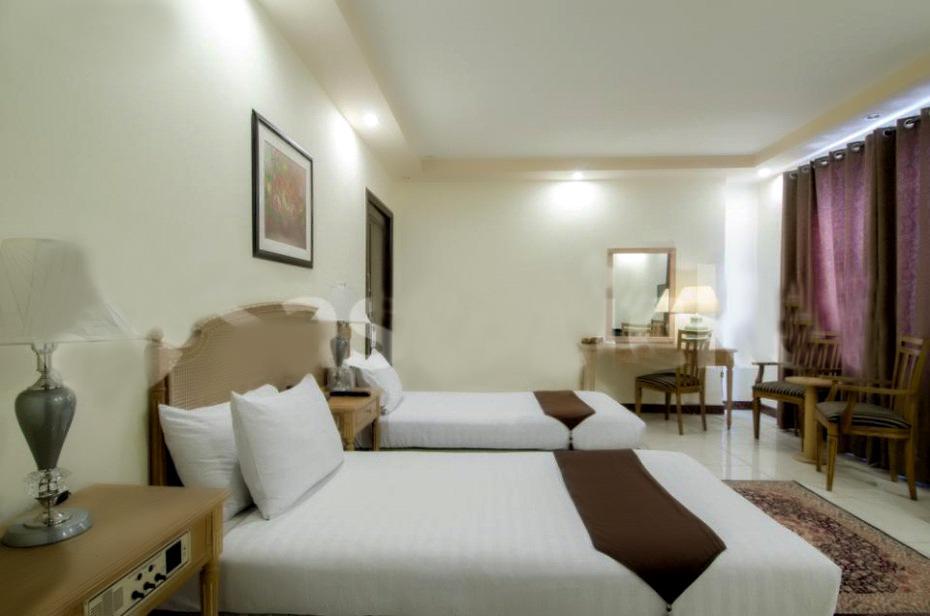 Panoramic Hotel Lahore Luaran gambar